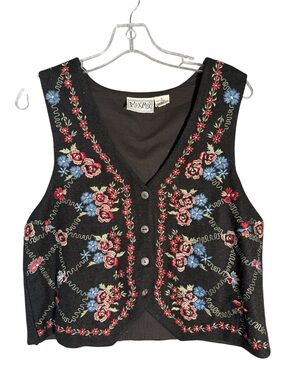 Vintage Wool Embroidered Vest Grannycore Cottacore Cozy Folk Floral  Boho L